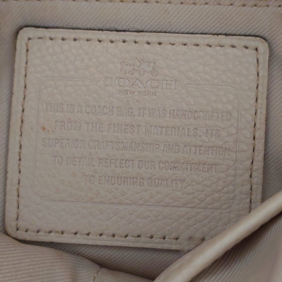 Coach Turn lock Purse - Picture 3 of 9